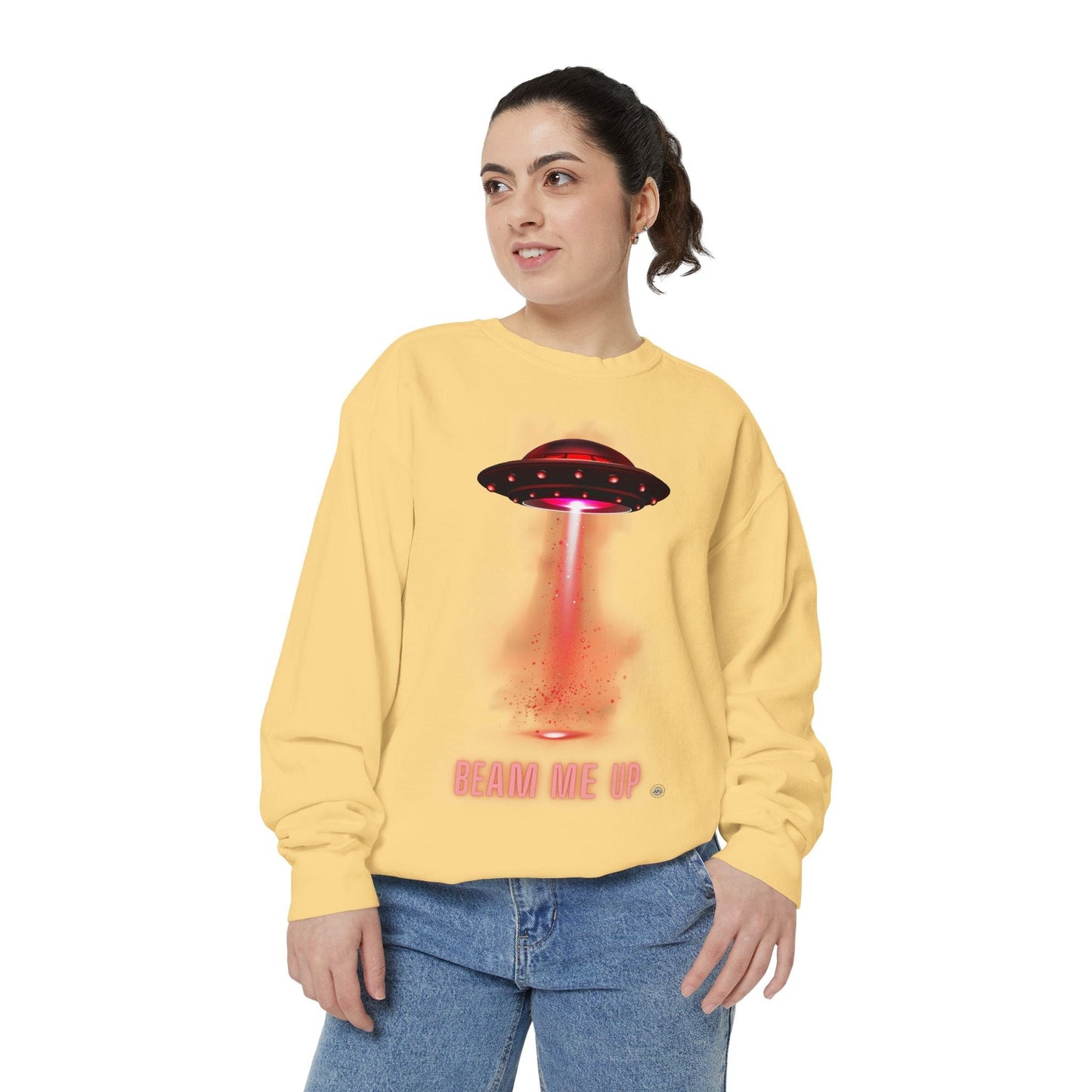 Sweatshirt Beam Me Up Unisex Garment-Dyed Sweatshirt - Fun Alien Theme for Sci-Fi Lovers